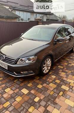 Volkswagen Passat 2011