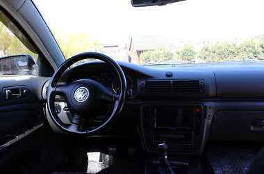 Универсал Volkswagen Passat 2004 в Виннице