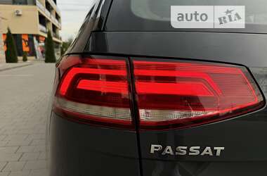 Універсал Volkswagen Passat 2015 в Ужгороді