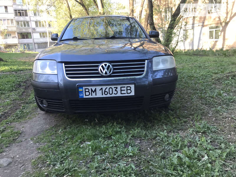 Седан Volkswagen Passat 2001 в Киеве