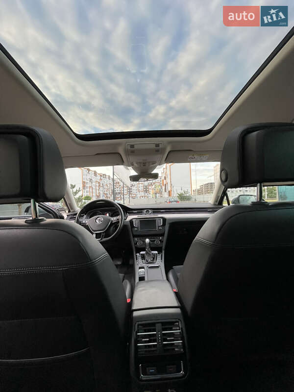 Универсал Volkswagen Passat 2015 в Киеве фото 12 Универсал Volkswagen Passat 2015 в Киеве