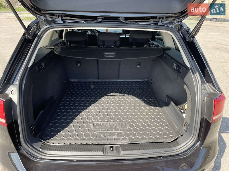 Универсал Volkswagen Passat 2015 в Лубнах