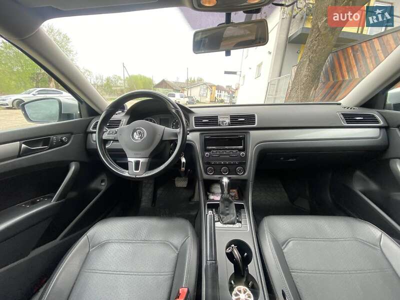 Седан Volkswagen Passat 2015 в Болехове