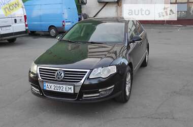 Седан Volkswagen Passat 2007 в Киеве