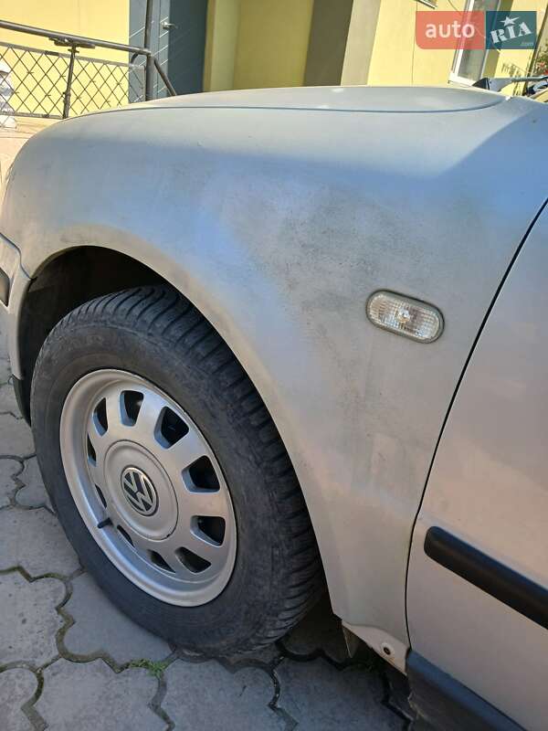 Универсал Volkswagen Passat 1998 в Виннице