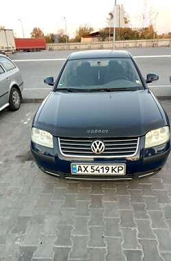 Седан Volkswagen Passat 2004 в Зміїві