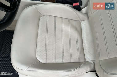 Седан Volkswagen Passat 2011 в Львове