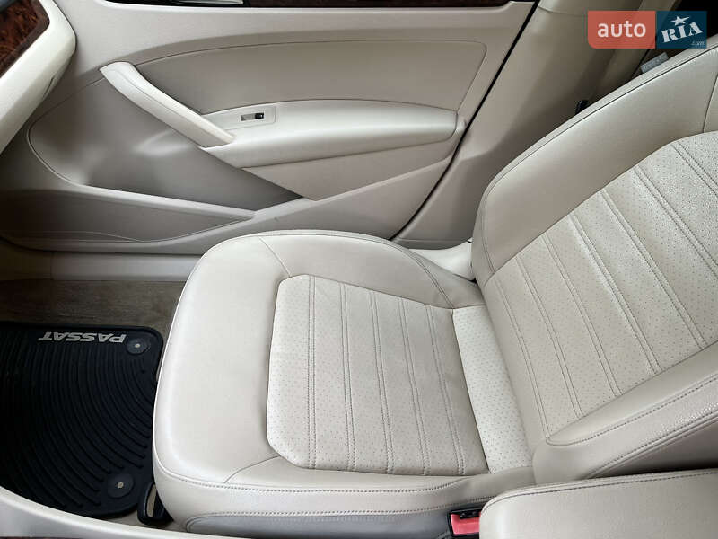 Седан Volkswagen Passat 2011 в Львові фото 15 Седан Volkswagen Passat 2011 в Львові