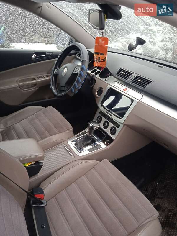 Универсал Volkswagen Passat 2008 в Сарнах