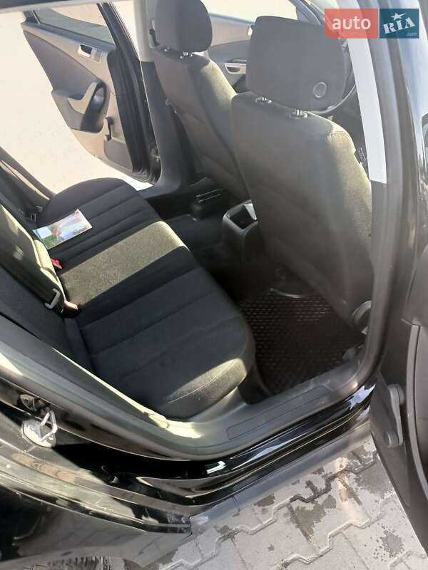 Универсал Volkswagen Passat 2006 в Тернополе фото 7 Универсал Volkswagen Passat 2006 в Тернополе