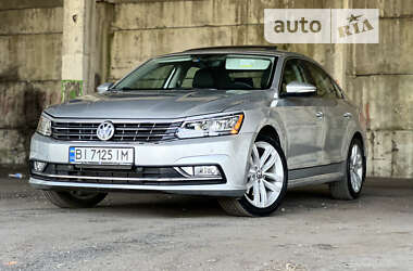 Седан Volkswagen Passat 2016 в Лубнах