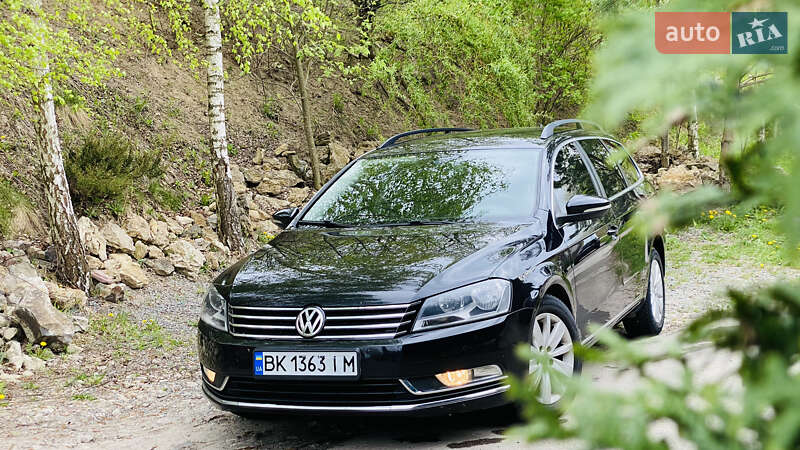 Универсал Volkswagen Passat 2013 в Ровно