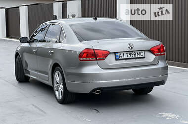 Седан Volkswagen Passat 2013 в Києві