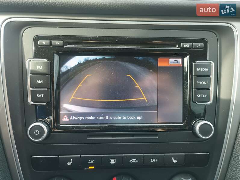 Седан Volkswagen Passat 2015 в Киеве фото 12 Седан Volkswagen Passat 2015 в Киеве