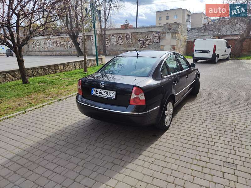 Седан Volkswagen Passat 2003 в Могилів-Подільському