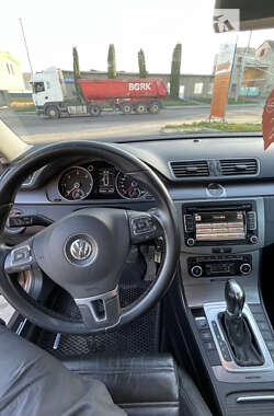 Універсал Volkswagen Passat 2011 в Хмельницькому