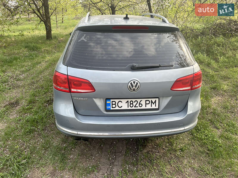 Универсал Volkswagen Passat 2011 в Кривом Роге