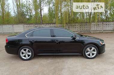 Седан Volkswagen Passat 2011 в Варве