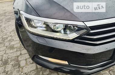 Универсал Volkswagen Passat 2018 в Львове