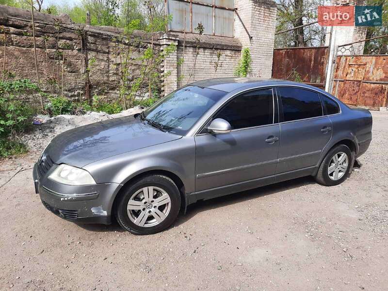 Седан Volkswagen Passat 2005 в Запорожье