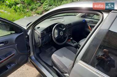 Седан Volkswagen Passat 2005 в Запорожье