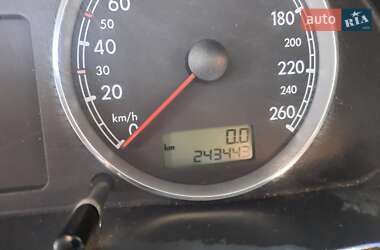 Седан Volkswagen Passat 2005 в Запорожье