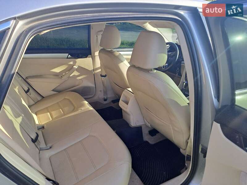 Седан Volkswagen Passat 2012 в Никополе фото 3 Седан Volkswagen Passat 2012 в Никополе