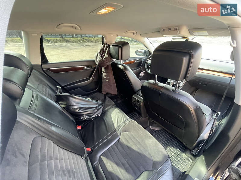 Универсал Volkswagen Passat 2012 в Чернигове