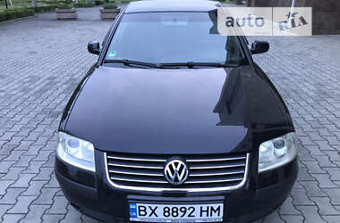 Седан Volkswagen Passat 2002 в Нетешине