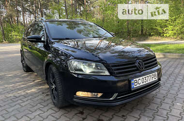 Универсал Volkswagen Passat 2011 в Львове