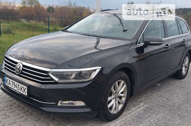 Універсал Volkswagen Passat 2018 в Львові