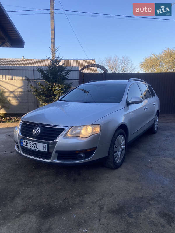 Универсал Volkswagen Passat 2005 в 