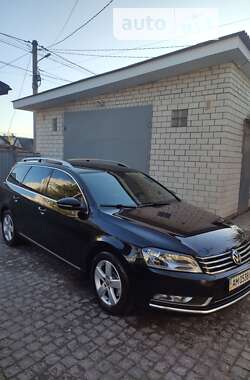 Универсал Volkswagen Passat 2012 в Житомире