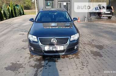 Универсал Volkswagen Passat 2006 в Яворове