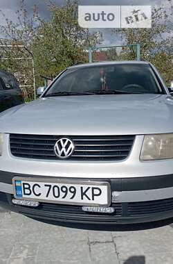 Універсал Volkswagen Passat 1999 в Самборі