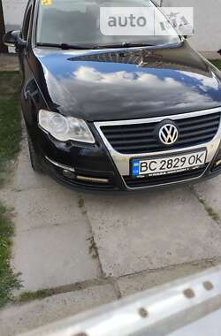 Volkswagen Passat 2010