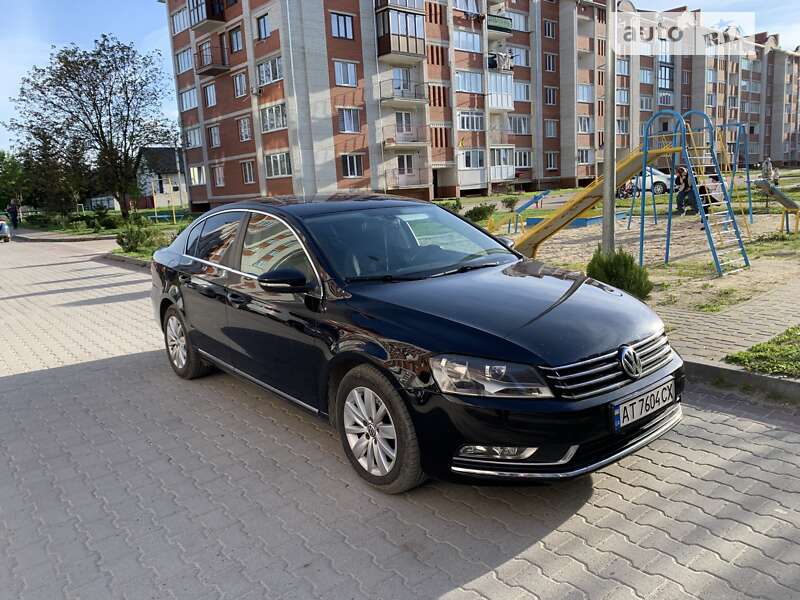 Седан Volkswagen Passat 2012 в Чорткові