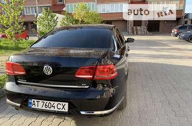 Седан Volkswagen Passat 2012 в Чорткові