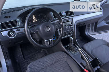 Седан Volkswagen Passat 2013 в Тернополе