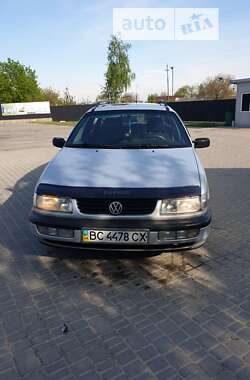 Универсал Volkswagen Passat 1996 в Рава-Русской
