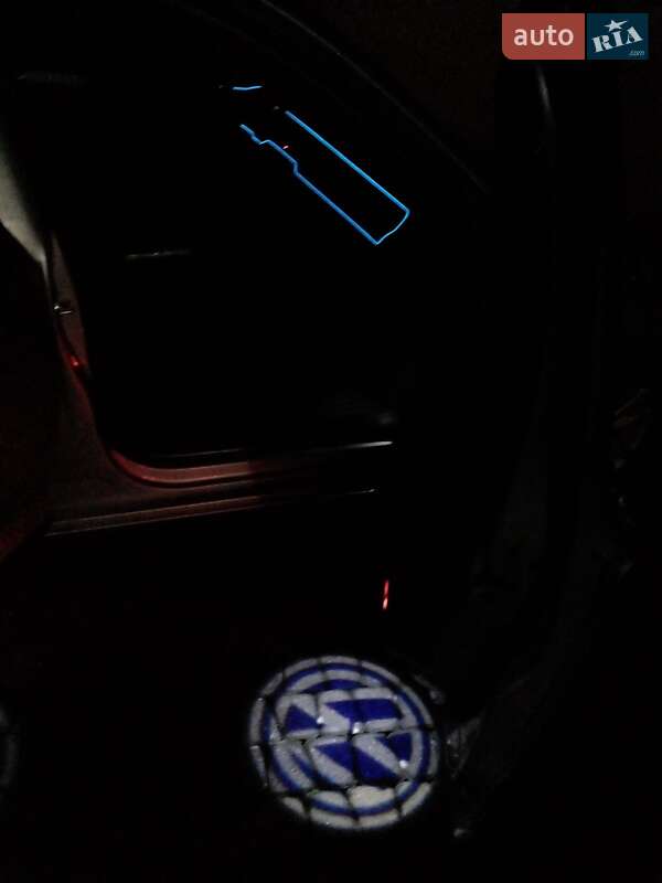 Седан Volkswagen Passat 2015 в Тячеве