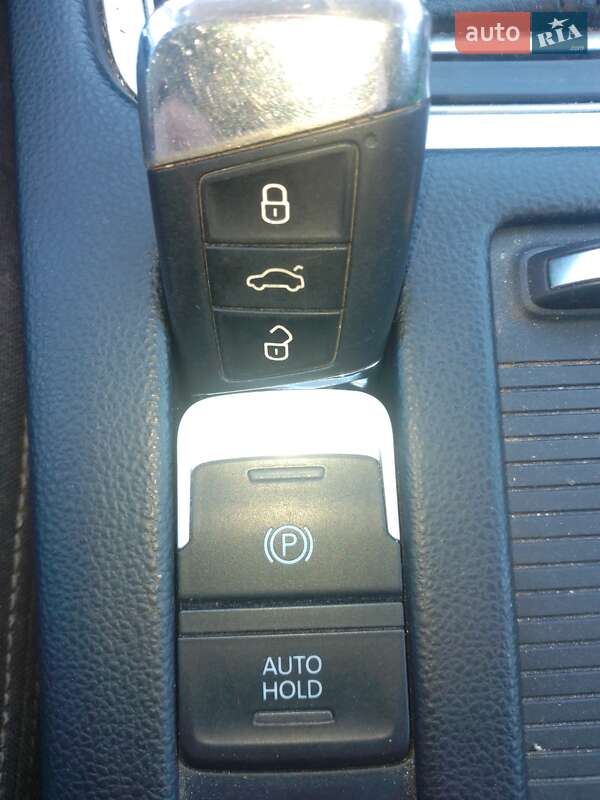 Универсал Volkswagen Passat 2017 в Черкассах