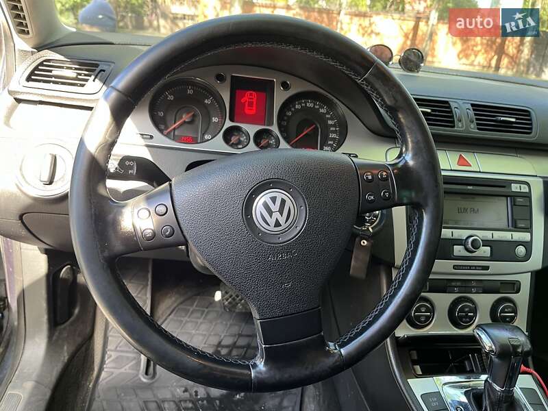 Универсал Volkswagen Passat 2008 в Харькове