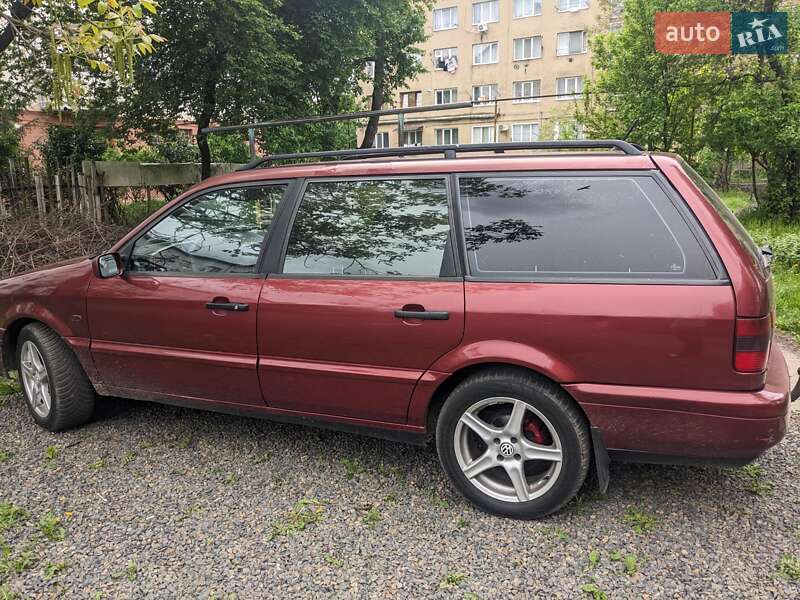 Универсал Volkswagen Passat 1994 в Мукачево