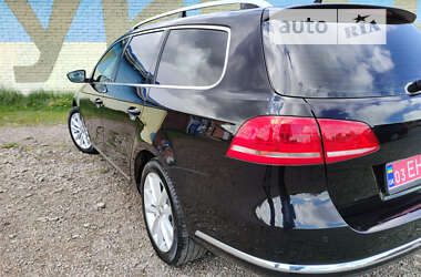 Универсал Volkswagen Passat 2013 в Дрогобыче