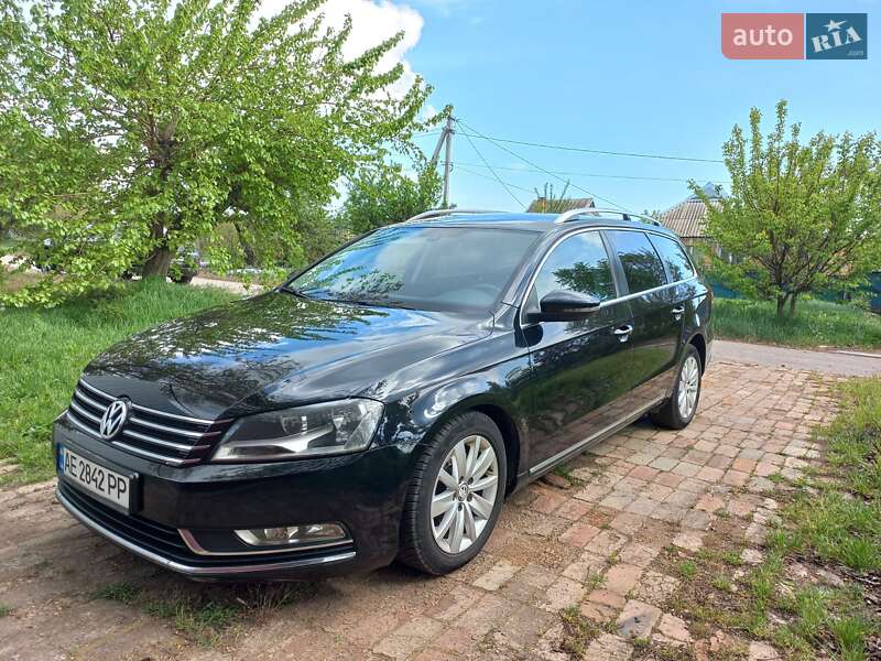 Універсал Volkswagen Passat 2011 в Марганці