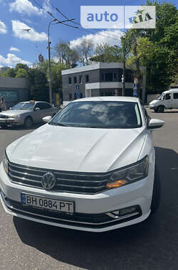 Volkswagen Passat 2016