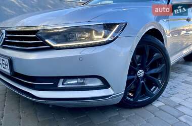 Универсал Volkswagen Passat 2017 в Староконстантинове