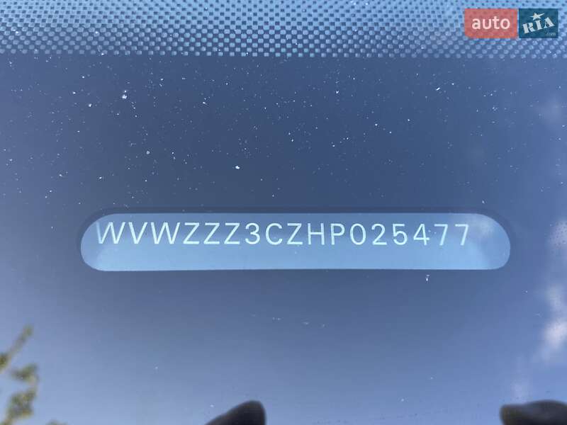 Универсал Volkswagen Passat 2017 в Староконстантинове