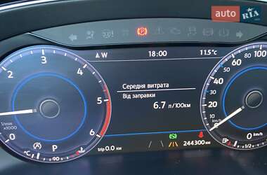Универсал Volkswagen Passat 2017 в Староконстантинове